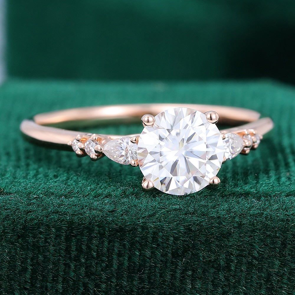 0.88 CT Round Shaped Moissanite Pave Setting Engagement Ring