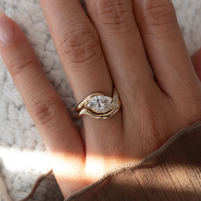 Oval Solitaire Lab Grown Diamond Engagement Ring