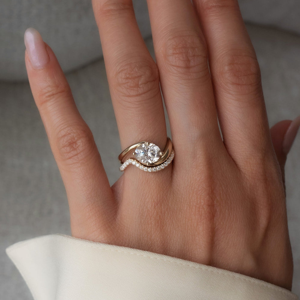 2 CT Oval Lab Grown Diamond Bridal Set