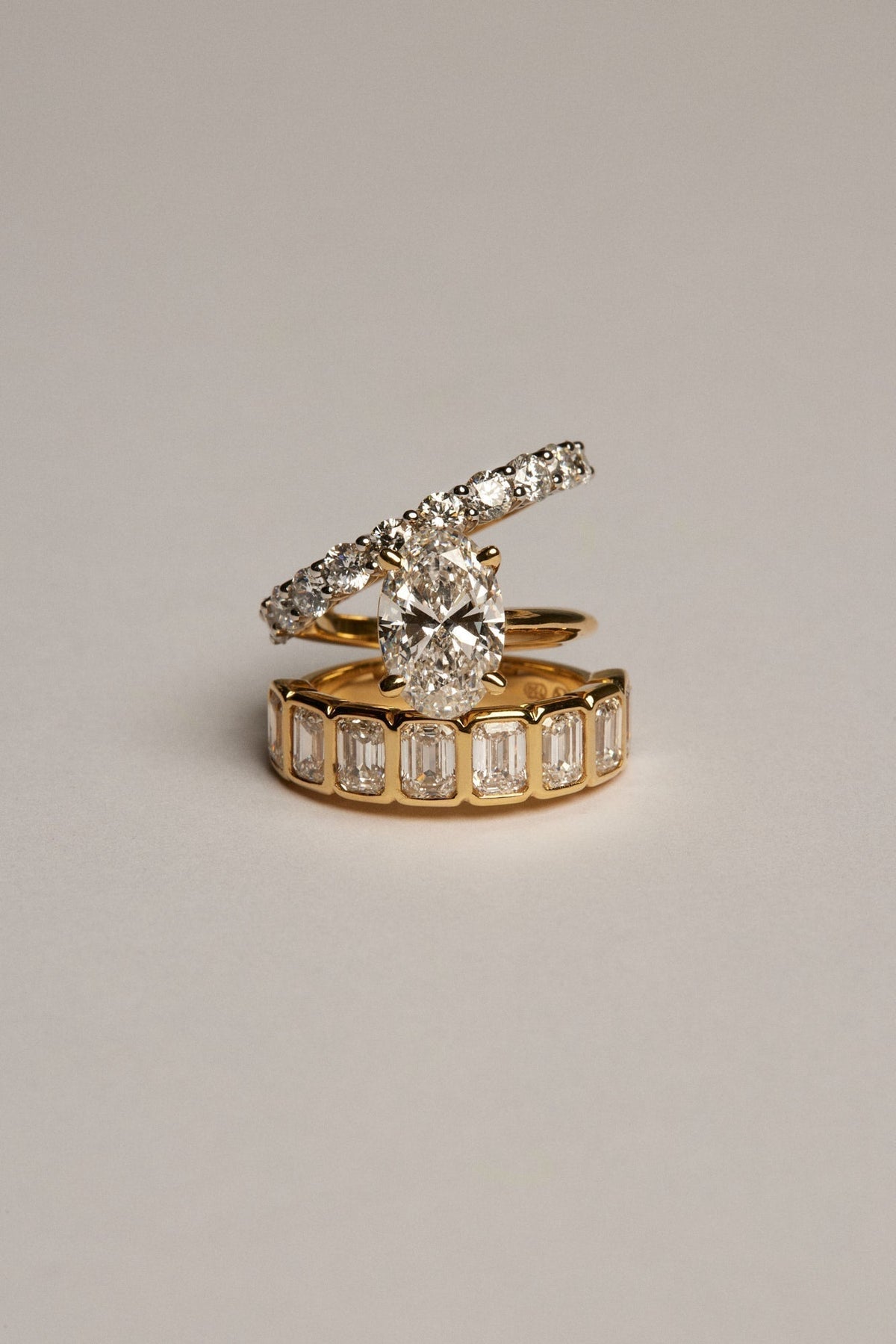 0.40 CT Pear Halo & Pave Lab Grown Diamond Engagement Ring