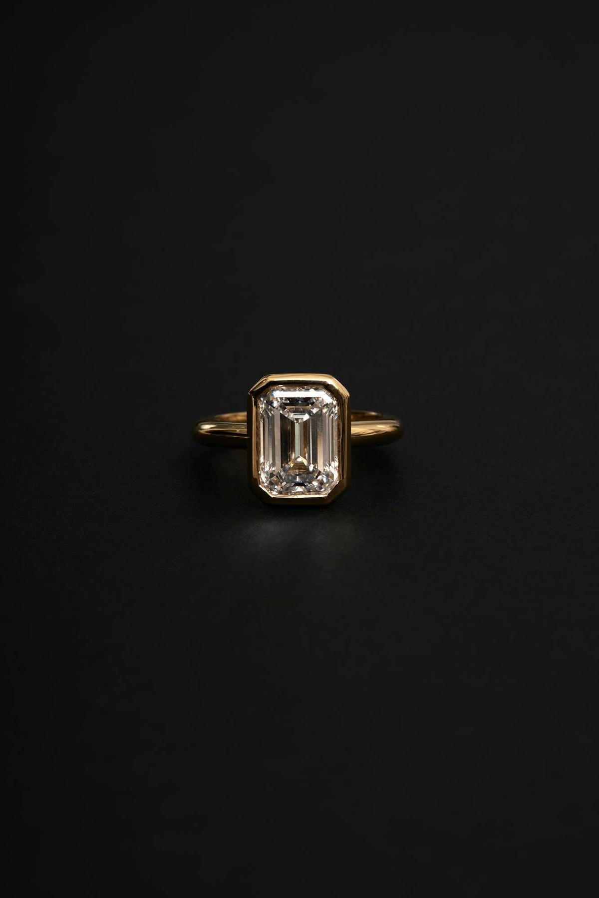 0.40 CT Pear Halo & Pave Lab Grown Diamond Engagement Ring