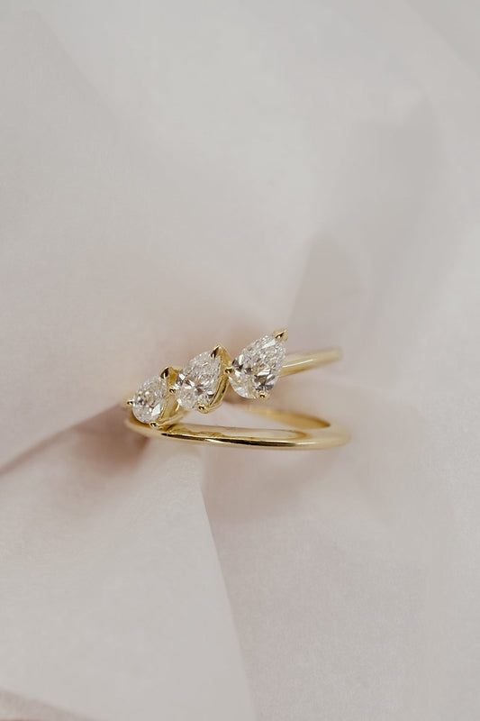 0.40 CT Pear Halo & Pave Lab Grown Diamond Engagement Ring