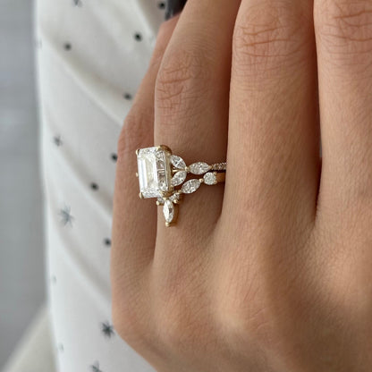 [C_SIZE] [C_Shape] [Style] Lab Grown Diamond Bridal Ring Set