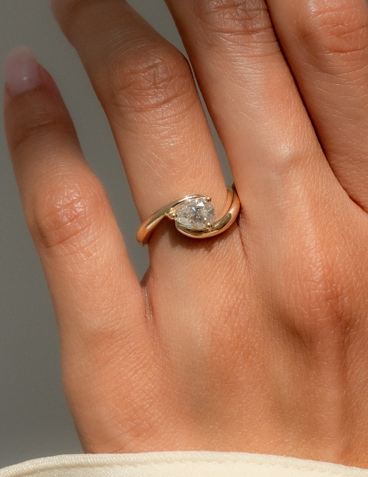1.0 CT Pear Cut Lab Grown Diamond Solitaire Engagement Ring