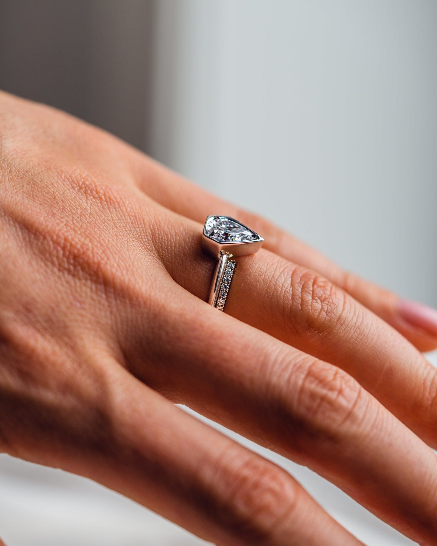 0.18 CT Round Shaped Open Moissanite Wedding Band