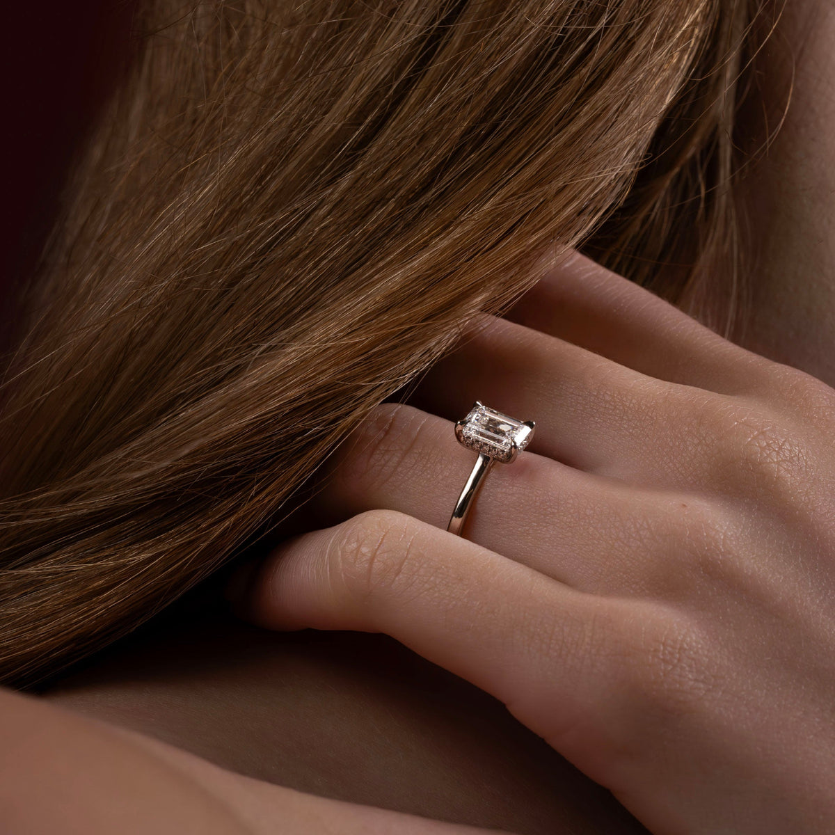 1 CT Emerald: Solitaire Lab Grown Diamond Engagement Ring