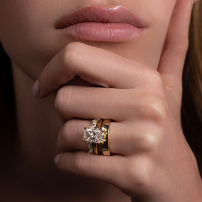 2 CT Radiant: Solitaire Lab Grown Diamond Engagement Ring