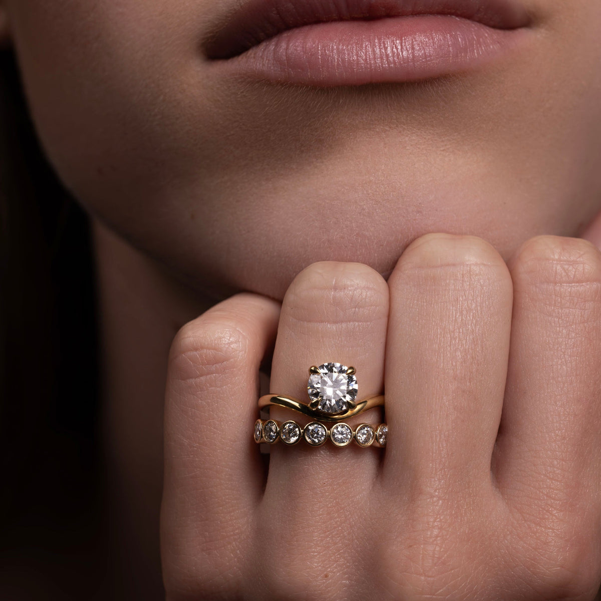1 CT Round: Wavy Solitaire Lab Grown Diamond Engagement Ring