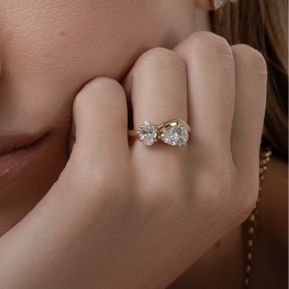 2 CT Oval & Pear: Curved Toi Et Moi Lab Grown Diamond