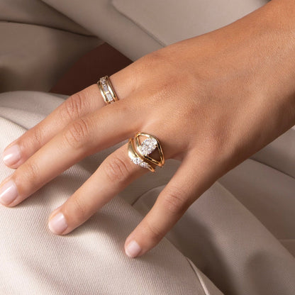 2 CT Oval: Split Shank Lab Grown Diamond Engagement Ring