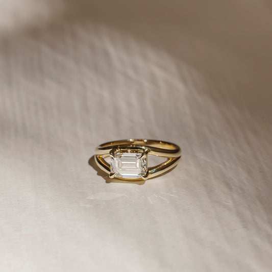 2 CT East West Asscher: Split Shank Lab Grown Diamond Engagement Ring