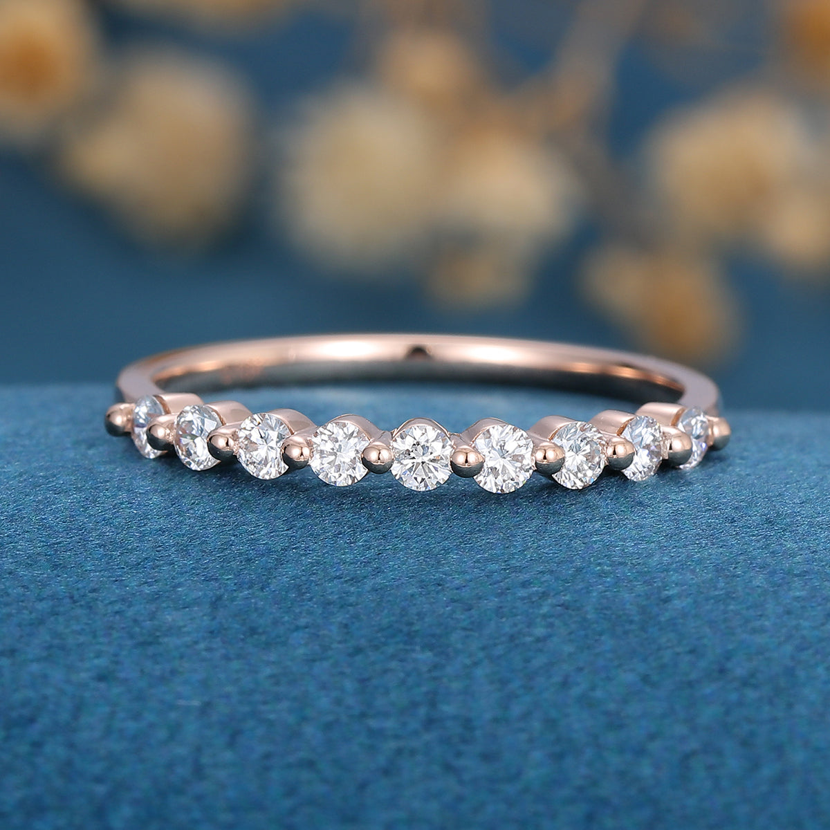 1.60 CT Round Shaped Moissanite Bubble Prongs Wedding Band