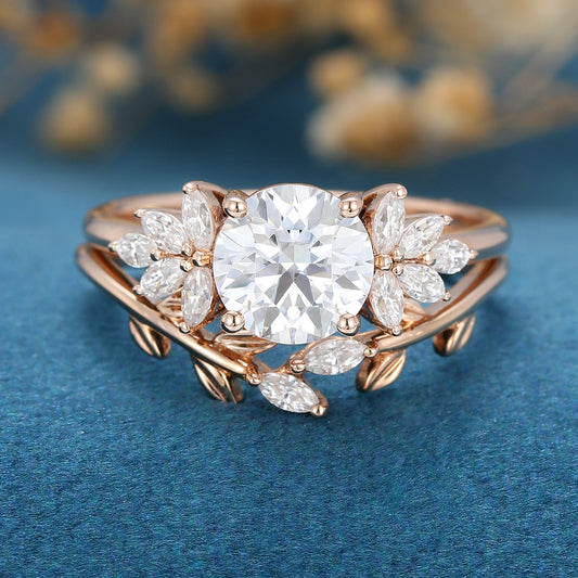 1.1 CT Round Shaped Moissanite Cluster Bridal Set