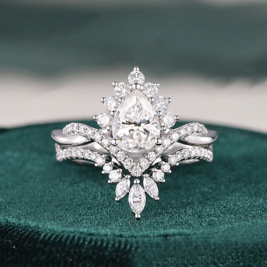 1.50 CT Pear Cut Twisted Art Deco Moissanite Bridal Ring Set