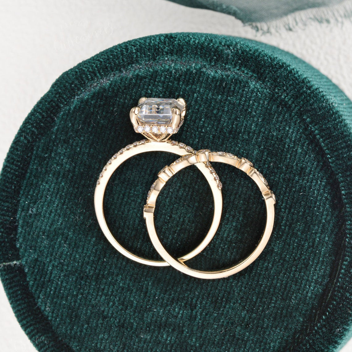 2.50 CT Emerald Cut Solitaire Style Moissanite Bridal Ring Set