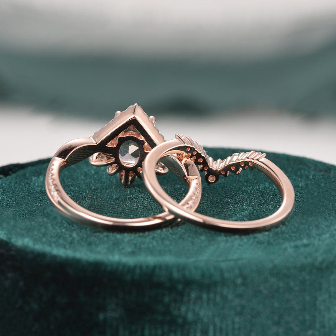 1.50 CT Oval Cut Cluster Moissanite Bridal Ring Set