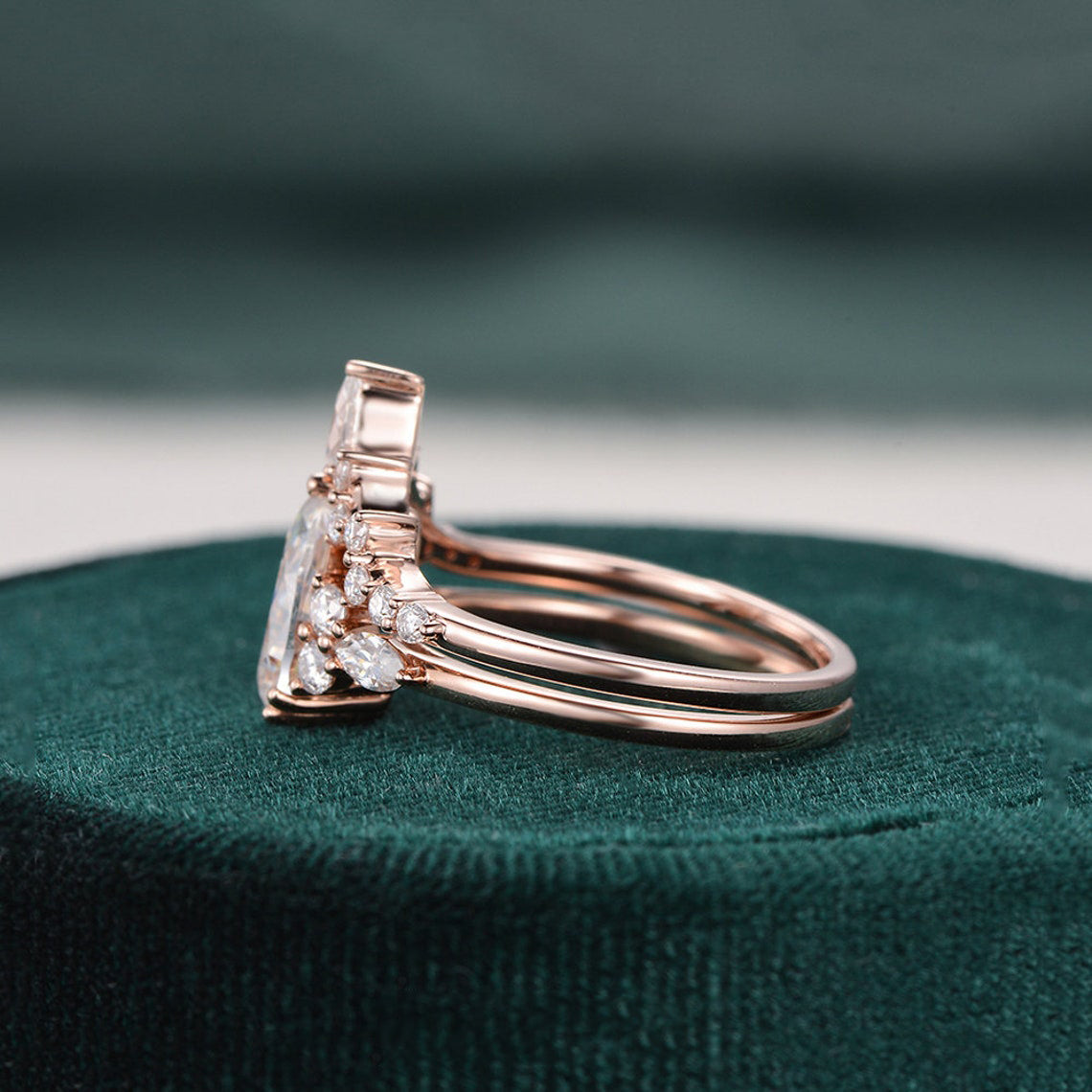 1.50 CT Pear Cut Cluster Moissanite Bridal Ring Set