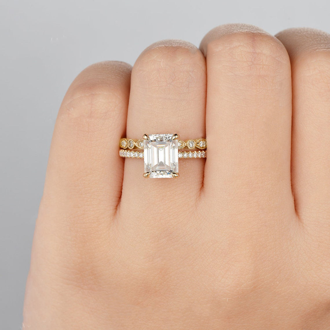 2.50 CT Emerald Cut Solitaire Style Moissanite Bridal Ring Set
