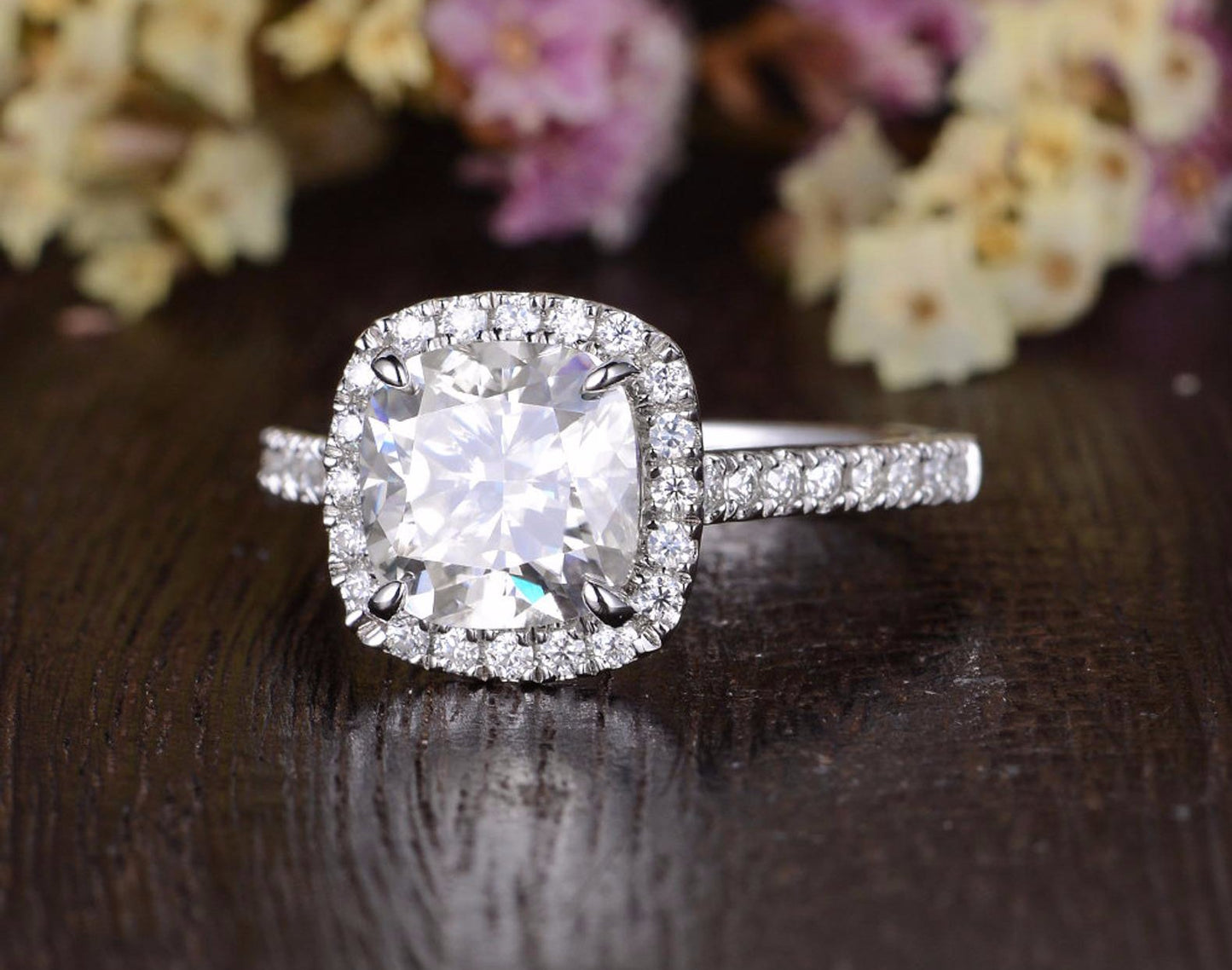 1.0 CT Cushion Cut Halo Moissanite Engagement Ring