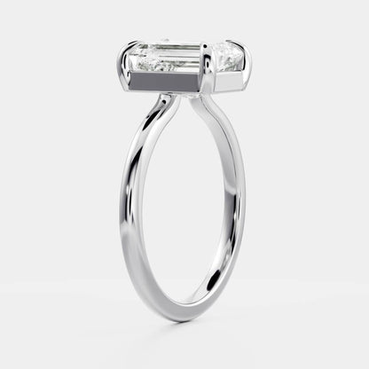 2 CT Emerald: Solitaire Lab Grown Diamond Engagement Ring