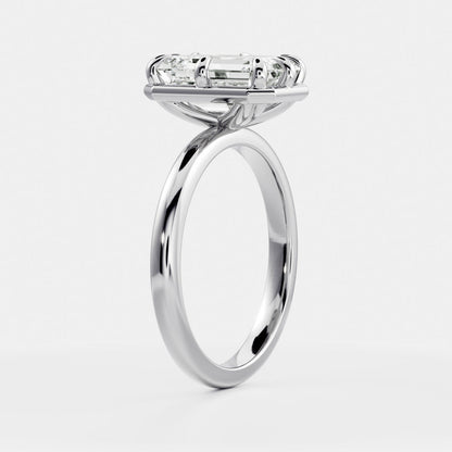 2.5 CT Emerald: Pronged Bezel Lab Grown Diamond