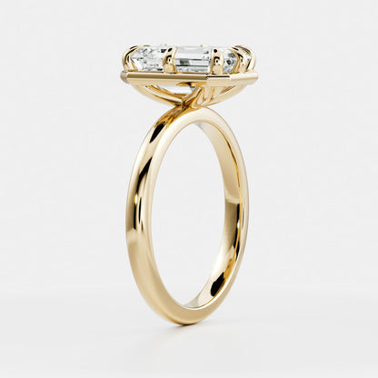 2.5 CT Emerald: Pronged Bezel Lab Grown Diamond