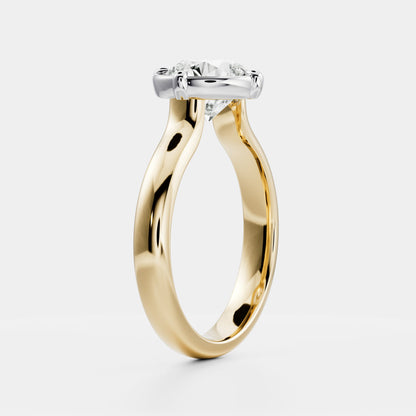 Round: Pronged Bezel Lab Grown Diamond