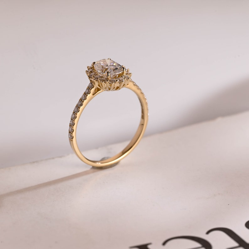 Stunning 1.0 - 2.0 CT Oval Moissanite Engagement Ring with Pave & Halo Design 7