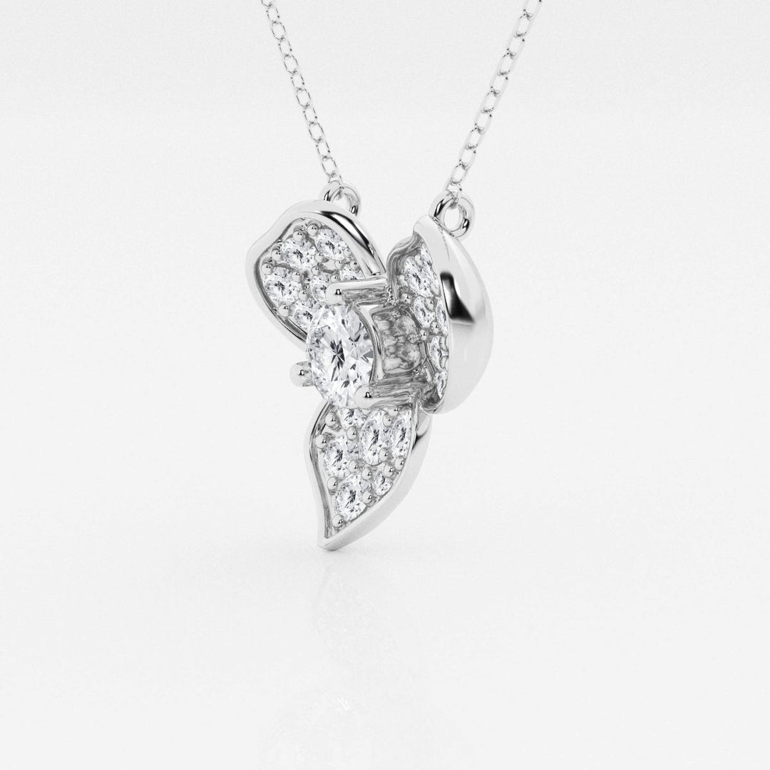 0.96 TCW Round Shape Moissanite Flower Necklace