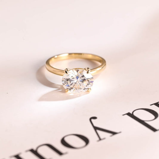 Stunning 1.0 - 2.0 CT Oval Moissanite Engagement Ring with Solitaire Design 1