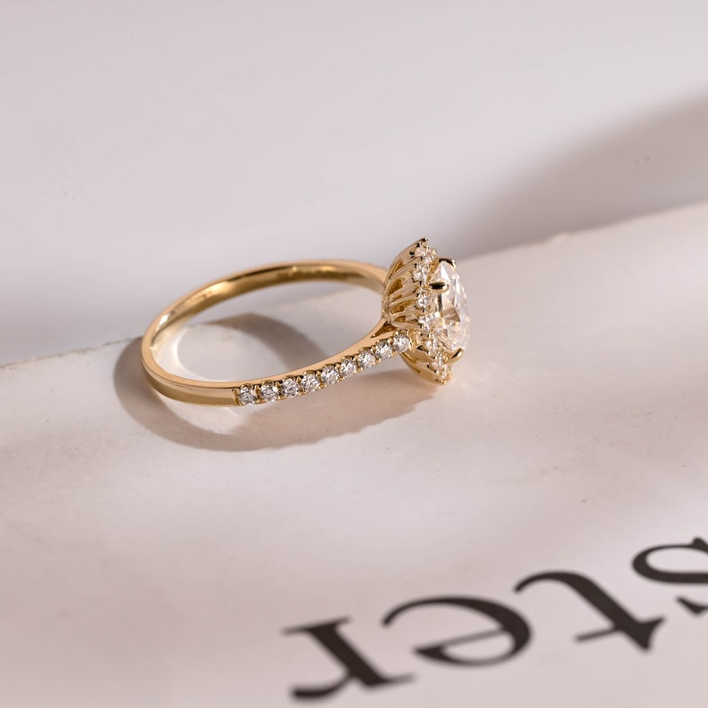 Stunning 1.0 - 2.0 CT Oval Moissanite Engagement Ring with Pave & Halo Design 9