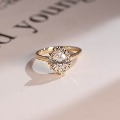 Stunning 1.0 - 2.0 CT Oval Moissanite Engagement Ring with Halo Design 1