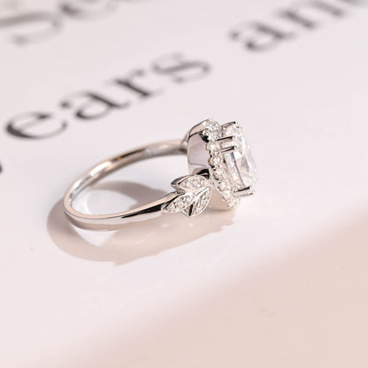 Stunning 1.0 - 2.0 CT Oval Moissanite Engagement Ring with Cluster Design 7