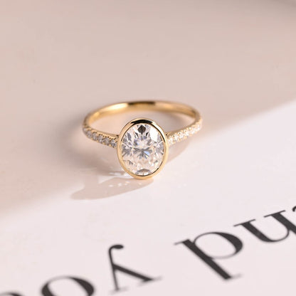 Stunning 1.0 - 2.0 CT Oval Moissanite Engagement Ring with Bezel Design 1