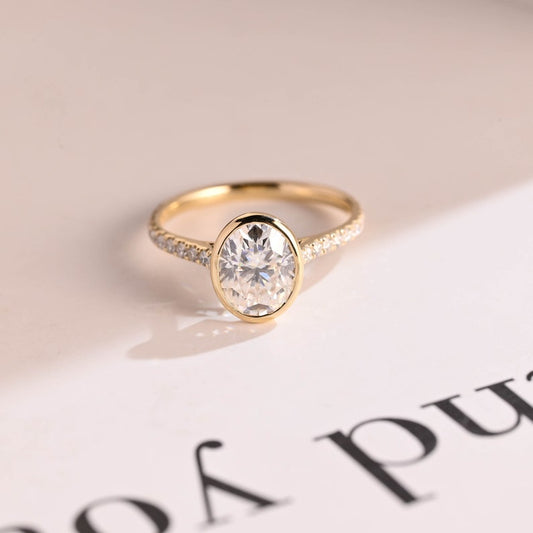 Stunning 1.0 - 2.0 CT Oval Moissanite Engagement Ring with Bezel Design 1