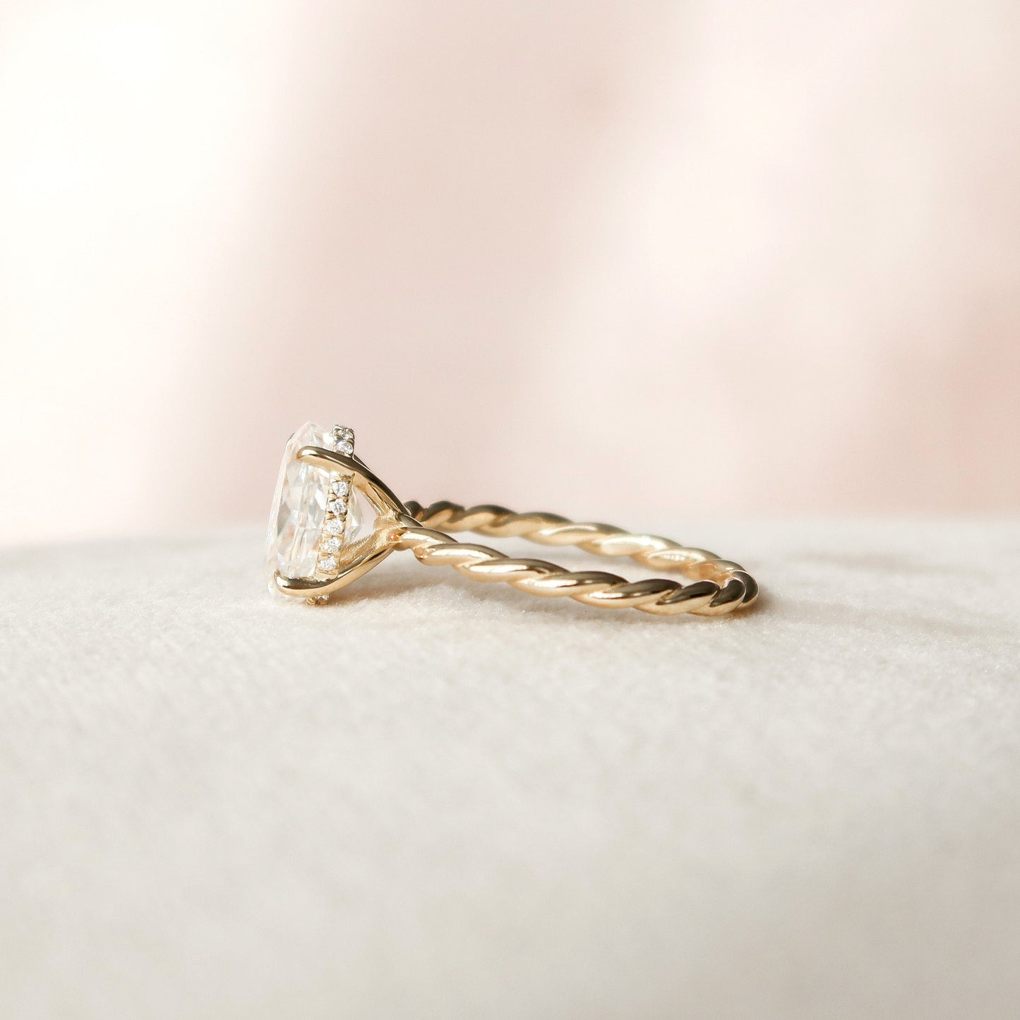 2.0 CT Oval Twisted Band & Hidden Halo Moissanite Engagement Ring