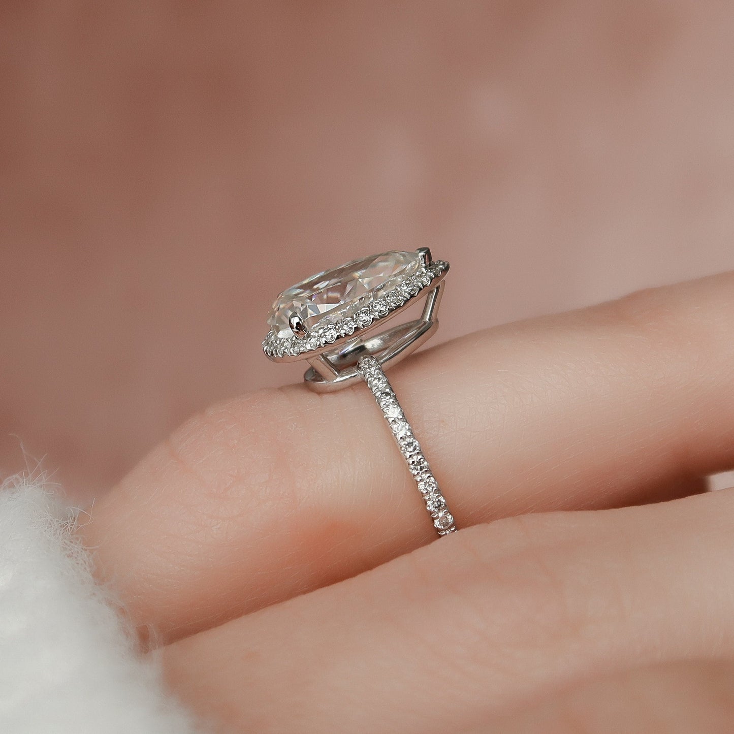 2.0 CT Pear Cut Halo & Pave Setting Moissanite Engagement Ring