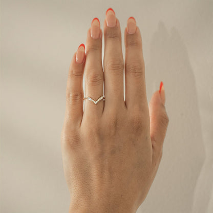 0.25 TCW Round, Tapered baguette & Princess- V Shape Wedding Band