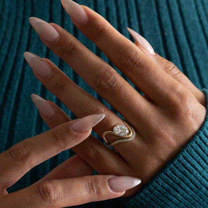 0.1 3TCW Round Half Curve Wedding Band