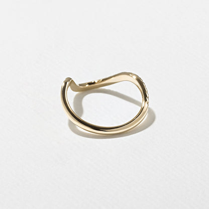 0.1 3TCW Round Half Curve Wedding Band