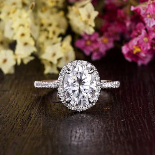 1.32 CT Oval Cut Halo Moissanite Engagement Ring