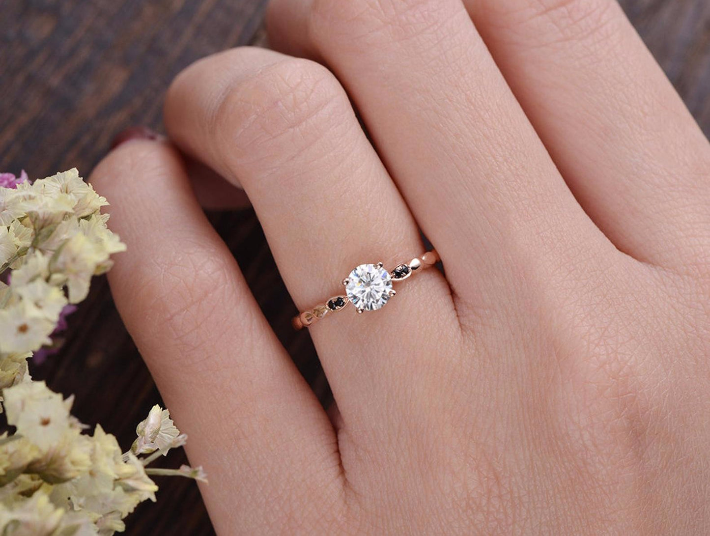 1.35 CT Round Cut Solitaire Moissanite Engagement Ring