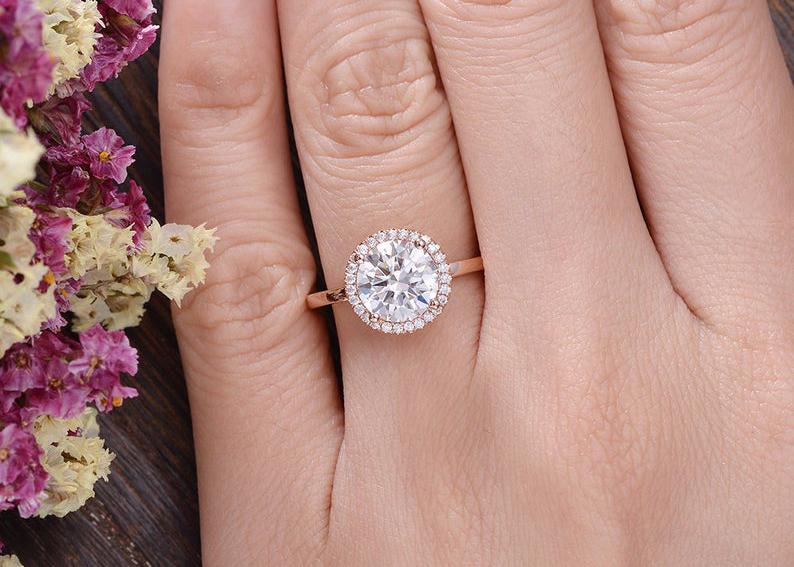 1.90 CT Round Cut Halo Moissanite Engagement Ring