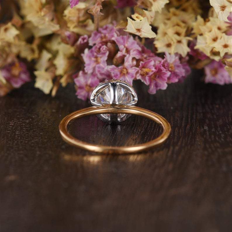 1.90 CT Round Cut Halo Moissanite Engagement Ring