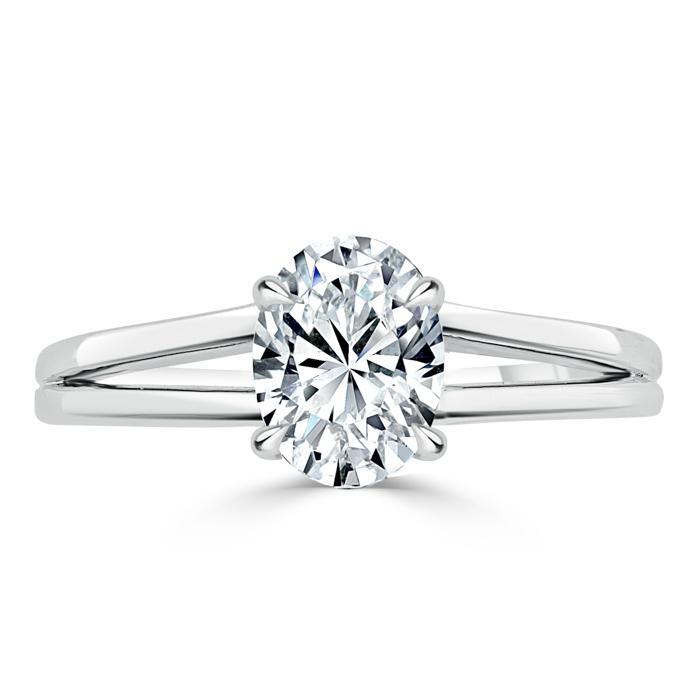 0.94 CT Oval Cut Solitaire Moissanite Engagement Ring